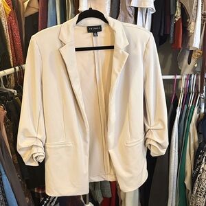 Premise Women's Cream Open-Front Ruched-Sleeve Blazer